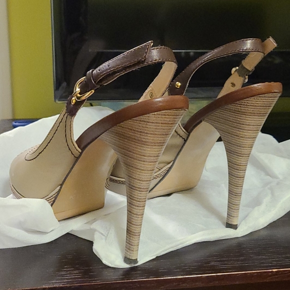 High heels - Picture 3 of 5